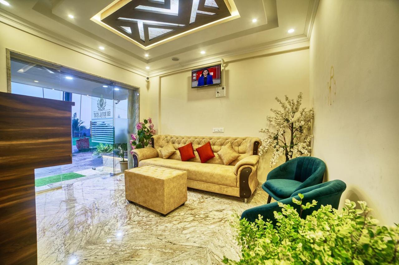 Sm Royal Stay Hotel - Near Bangalore International Airport Devanahalli Exterior photo